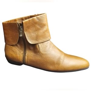 Chinese Laundry Women's New Stereo Boot